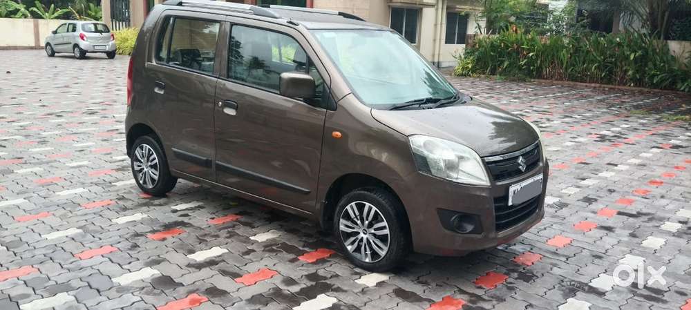 Maruti Suzuki Wagon R Amt Vxi, 2016, Petrol