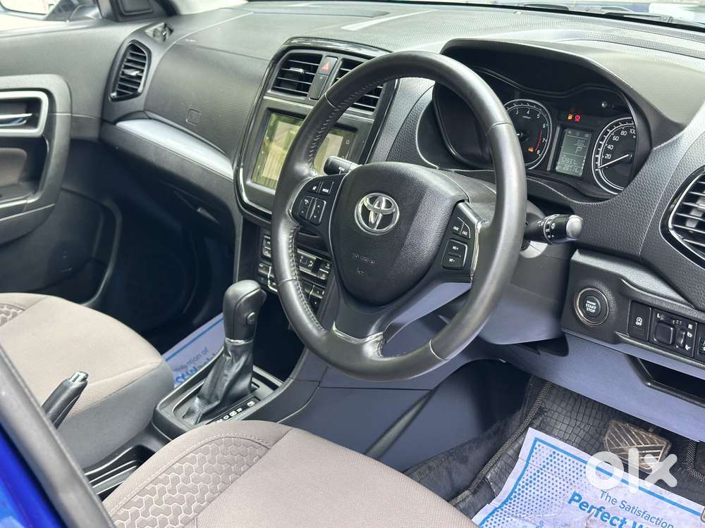 Toyota Urban Cruiser 1.5 Premium Grade At, 2022, Petrol