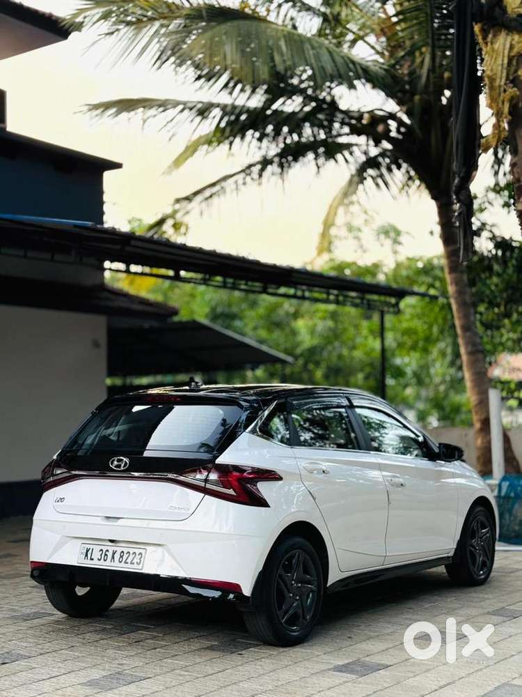 Hyundai I20 2023 Petrol 25700 Km Driven Under Hyundai Warranty