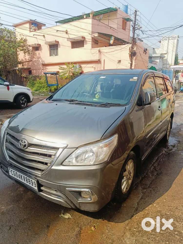 Good Condition Car  Tap Modal Innova 2014
