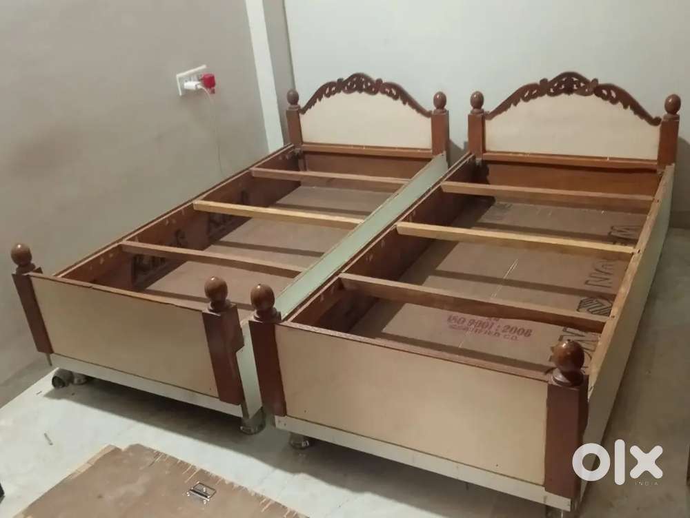 Double Bed + 2 Gadde Sale | Urgent Sale | Tirupati Platinum ujjain