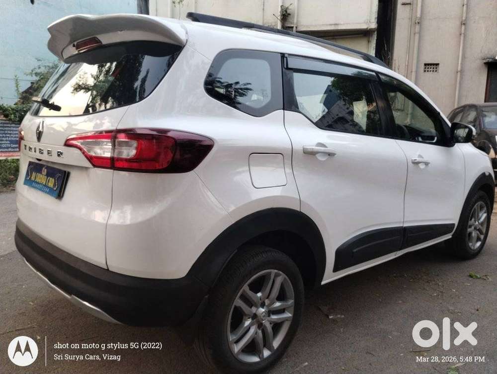 Renault Triber Rxz, 2020, Petrol