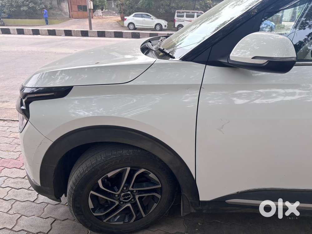 Kia Carens 2023 Petrol