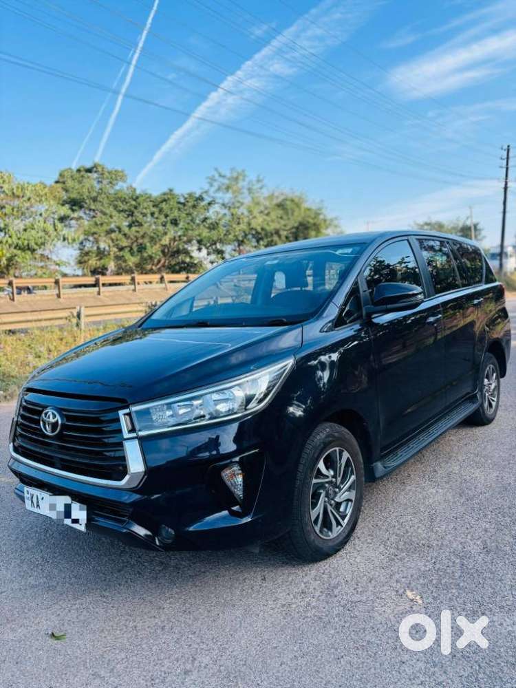 Toyota Innova Crysta 2.4 G Mt 7 Str, 2022, Diesel