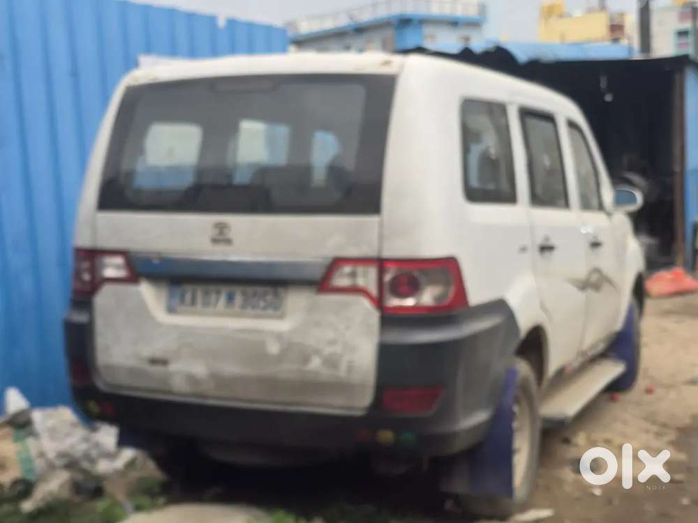 Tata Sumo Grande 2010 Diesel