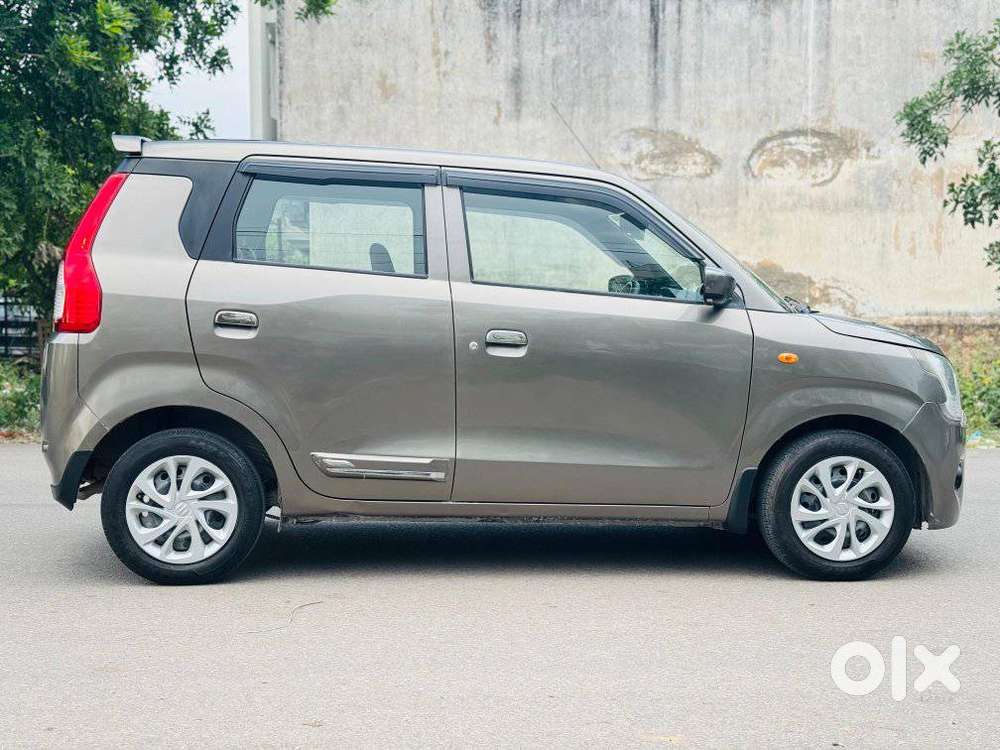 Maruti Suzuki Wagon R Vxi Plus Mt, 2022, Petrol