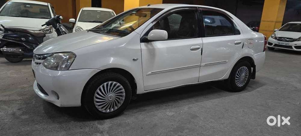 Toyota Etios 2010-2012 G, 2011, Petrol