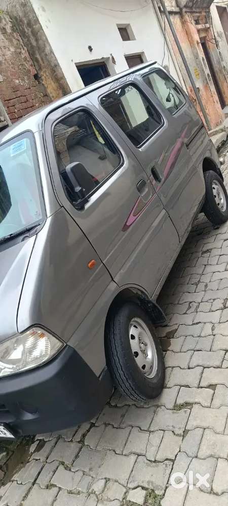 Maruti Suzuki Eeco 2017