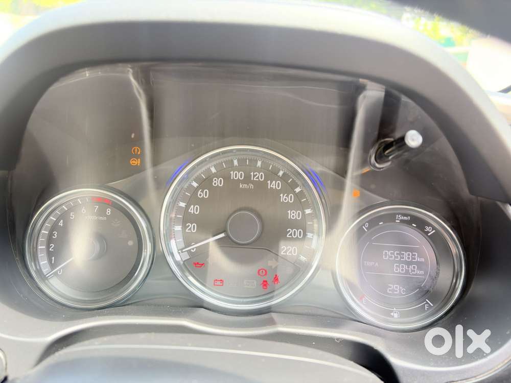 Honda City 1.5 V 5th Gen I-vtec Mt, 2018, Petrol