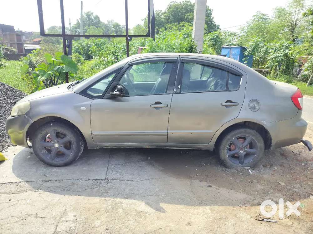 Maruti Suzuki Sx4 Zxi 2013 Petrol Manual