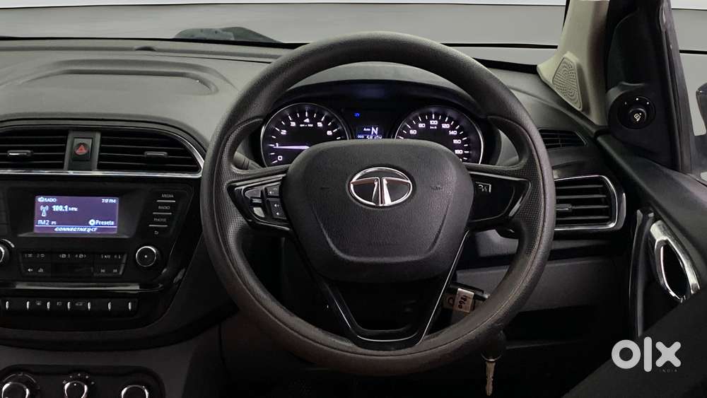 Tata Tigor Xza, 2019, Petrol