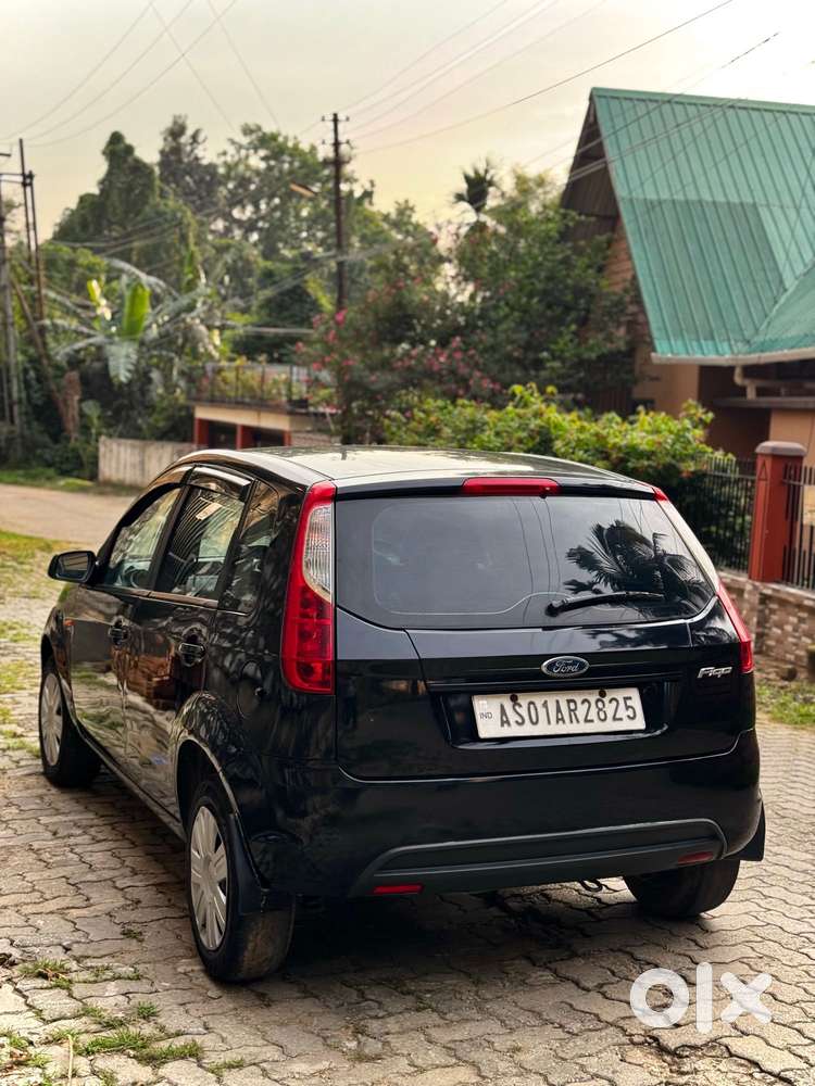 Ford Figo 1.2 Duratec Petrol Zxi, 2011, Petrol