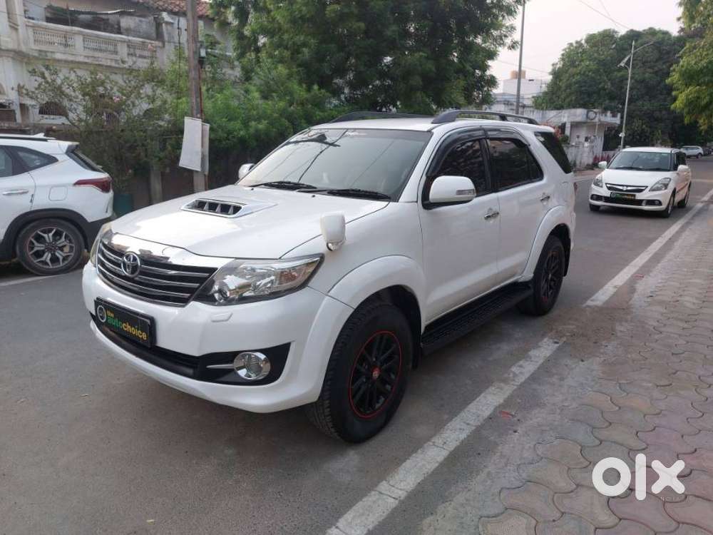 Toyota Fortuner 3.0 4x2 Mt, 2015, Diesel