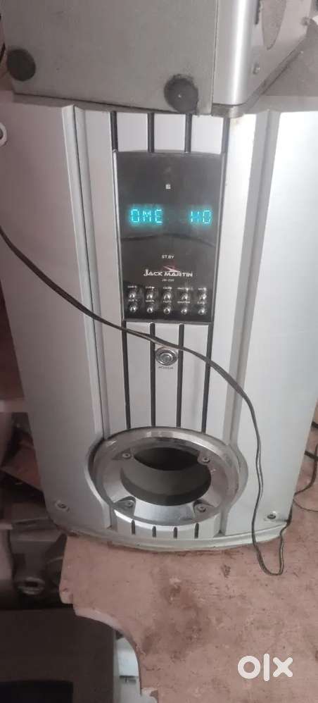 Sony speakers home theatre 1 subwoofer 3 nos surendars speaker