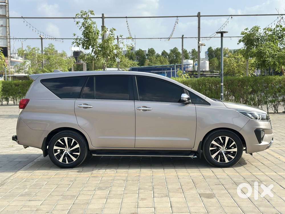 Toyota Innova Crysta [2020-ongoing] 2.4 Zx At 7 Str, 2022, Diesel