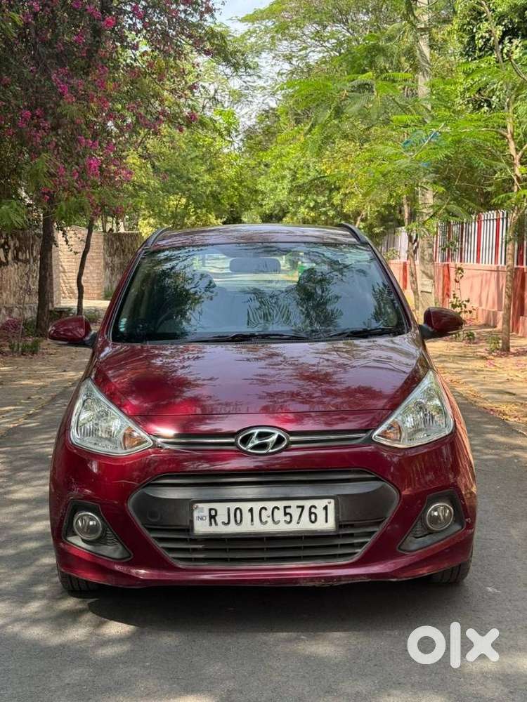 Hyundai Grand I10 2013-2016 Sportz, 2015, Petrol
