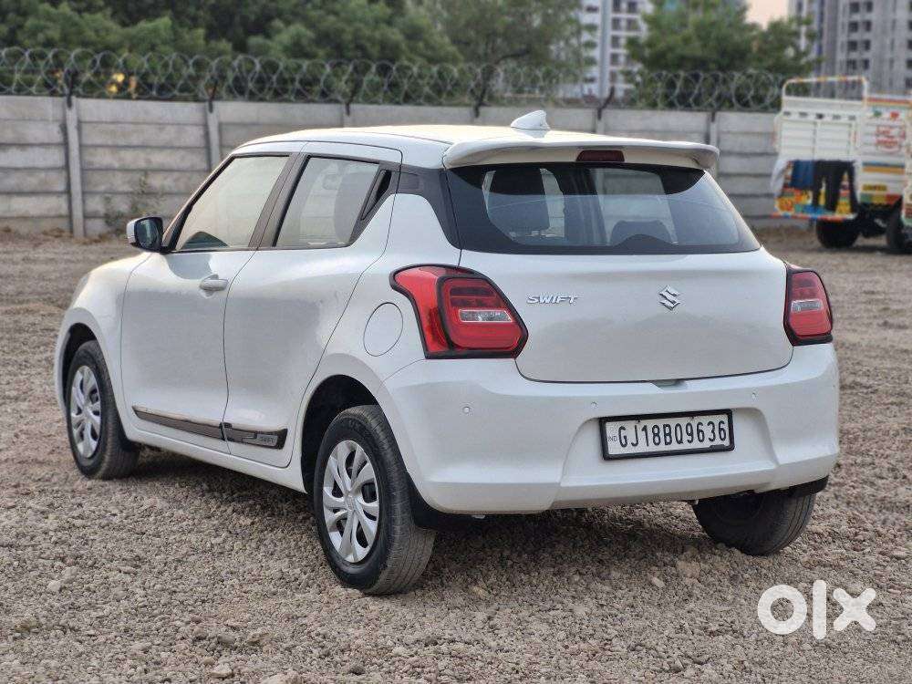 Maruti Suzuki Swift Vxi + Manual, 2021, Petrol