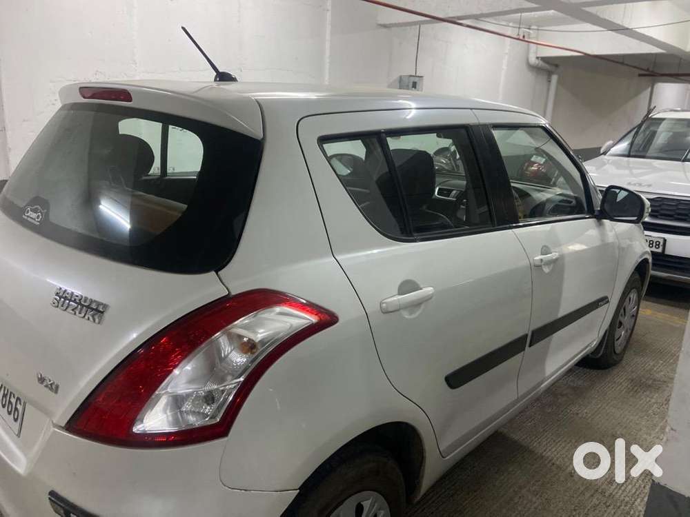 Maruti Suzuki Swift Petrol 2011