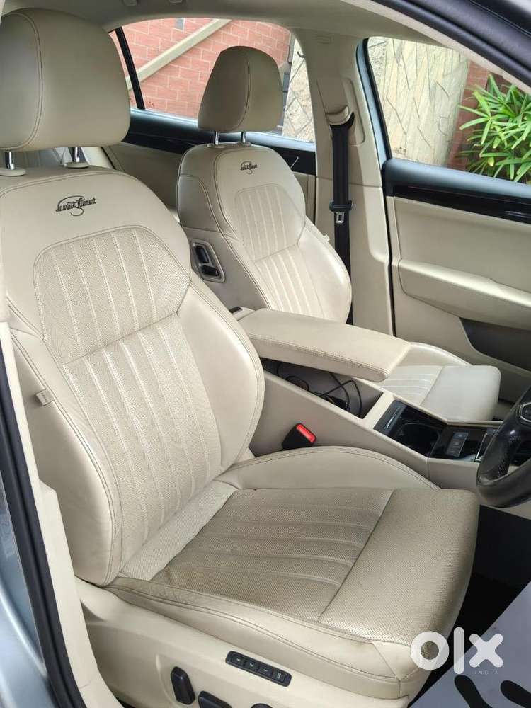 Skoda Superb Petrol 2021