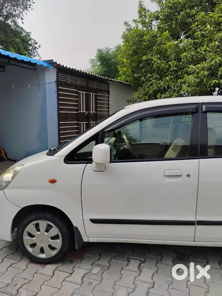 Maruti Suzuki Zen Estilo 2010 Car