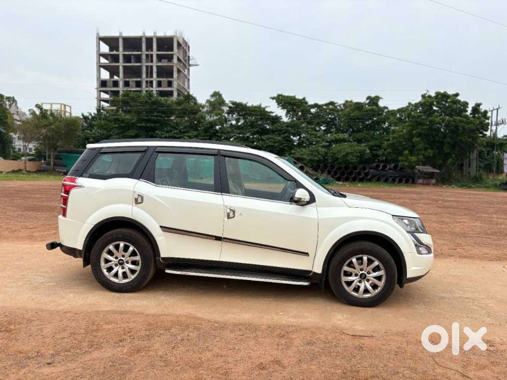 Mahindra Xuv500 W8, 2016, Diesel