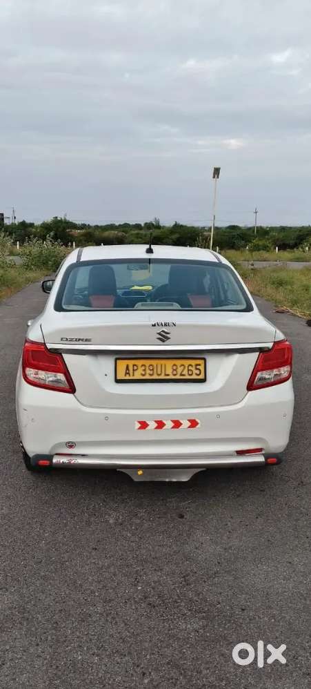 Maruti Suzuki Dzire 1.2 Vxi 2022