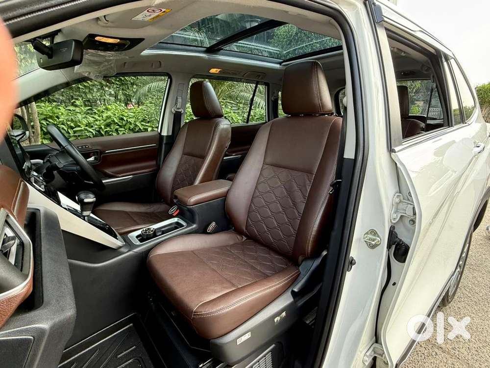 Toyota Innova Hycross 2.0 Zx Hybrid 7 Str, 2024, Petrol