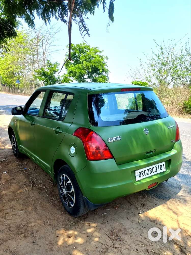 Maruti Suzuki Swift 2010