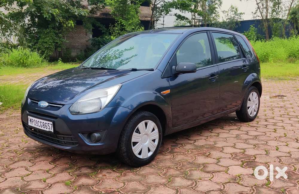 Ford Figo Petrol Titanium, 2010, Petrol