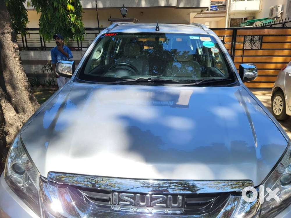 Isuzu Mu-x 4x4 At