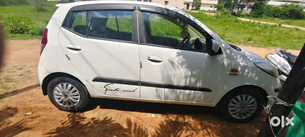Hyundai I10 1.2 Sportz 2010