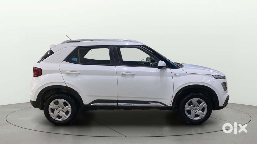 Hyundai Venue S 1.2 Petrol, 2020, Petrol