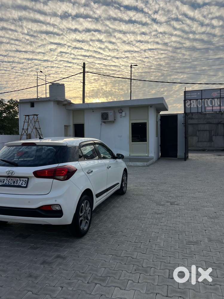 Hyundai Elite I20 Asta (o) 1.2 Ivt, 2019, Petrol