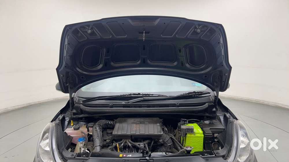 Hyundai Aura 1.2 Sx Cng, 2023, Cng & Hybrids