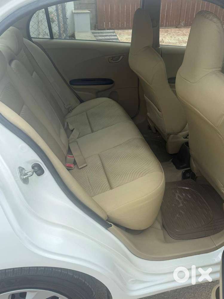 Honda Amaze 2015