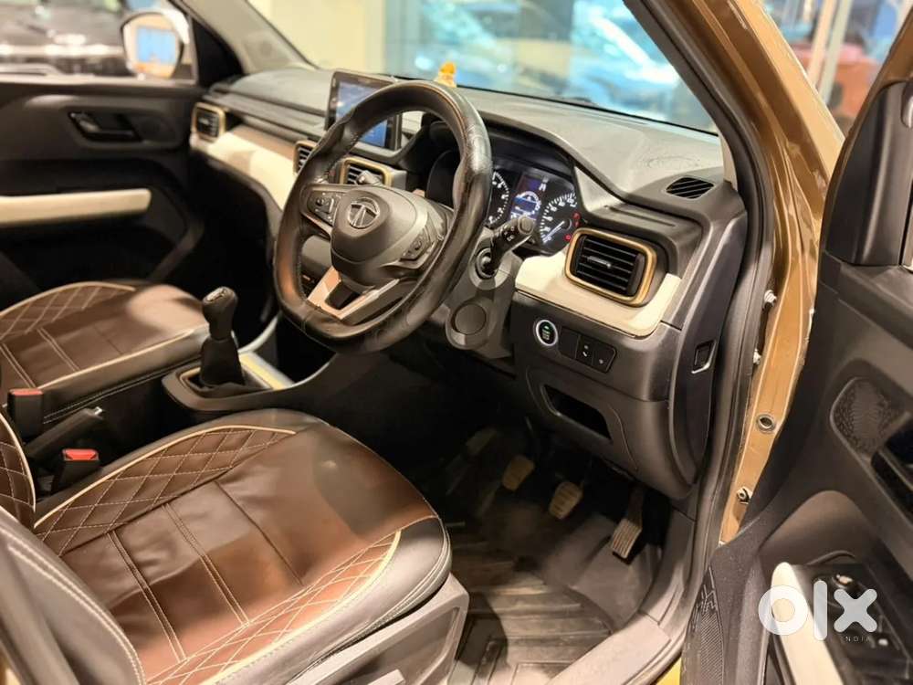Tata Punch Accomplished, 2023, Petrol