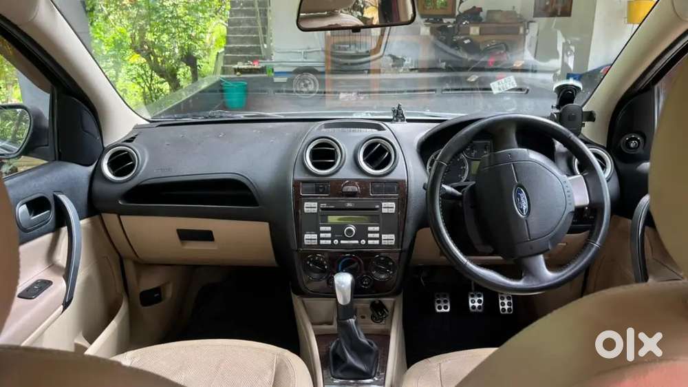 Ford Fiesta 1.6l Sxi Petrol
