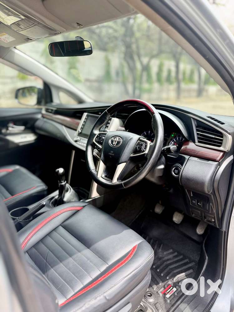 Toyota Innova Crysta 2.4 V, 2022, Diesel