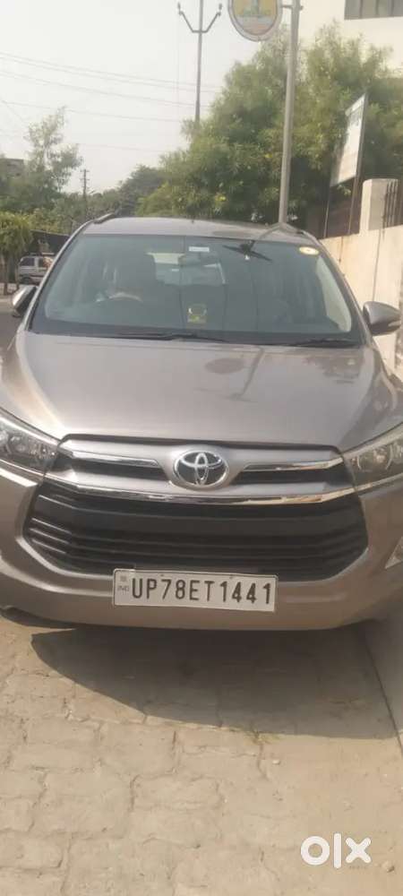 Toyota Innova Crysta 2017
