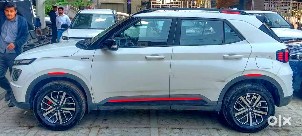 Hyundai Venue N Line 1.0 N8 Turbo Dct, 2024, Petrol