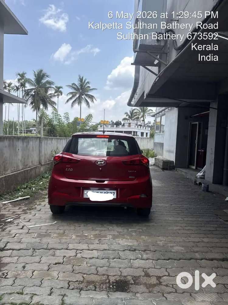 Hyundai  I20 Sportz 2015