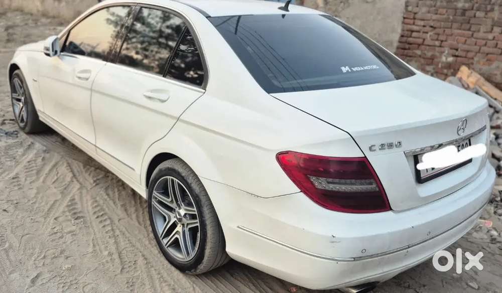 Mercedes-benz C-class 2012 Diesel 139000 Km Driven