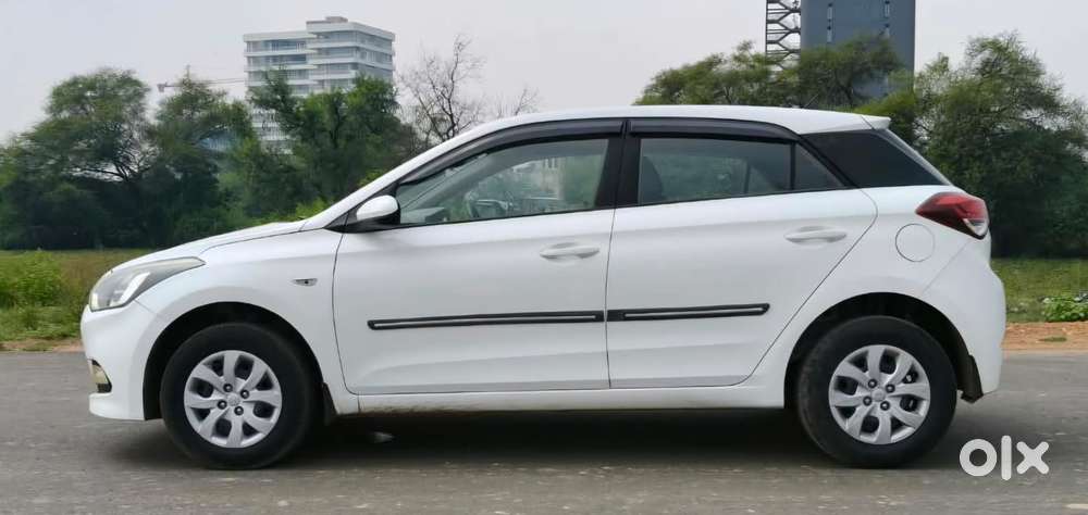 Hyundai I20 Magna 1.2 Vtvt, 2014, Petrol