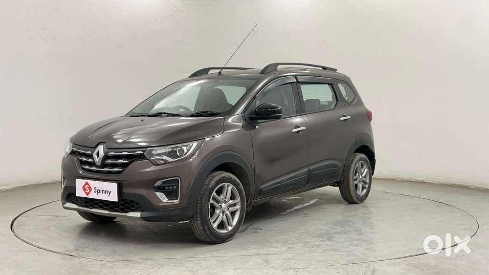 Renault Triber Rxz, 2023, Petrol