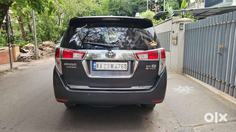 Toyota Innova Crysta 2.8 Zx At, 2016, Diesel