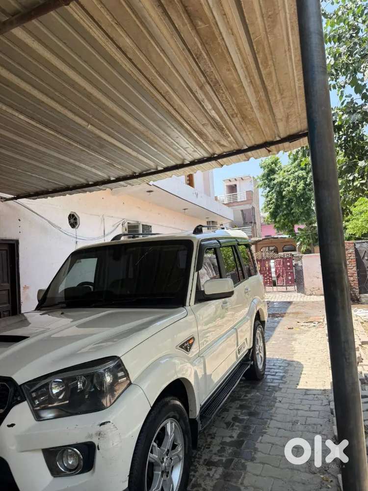 Mahindra Scorpio Classic 2017 Diesel Mt