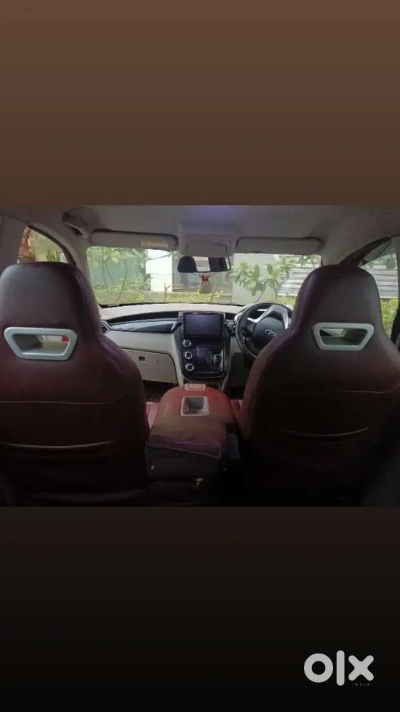 Mahindra Kuv 100 2017 Diesel 100000 Km Driven