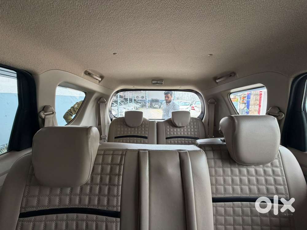 Maruti Suzuki Ertiga Vxi Abs Bs Iv, 2016, Petrol