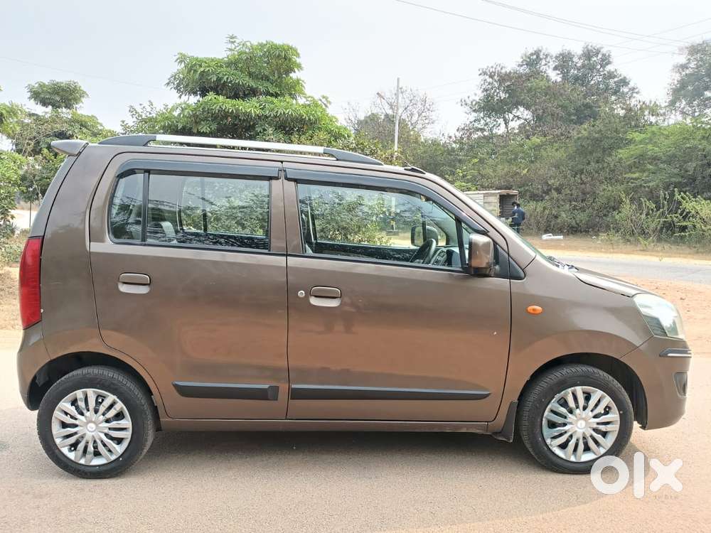 Maruti Suzuki Wagon R Vxi Optional, 2018, Petrol
