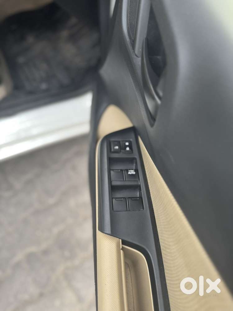 Honda City I-vtec Sv, 2017, Petrol